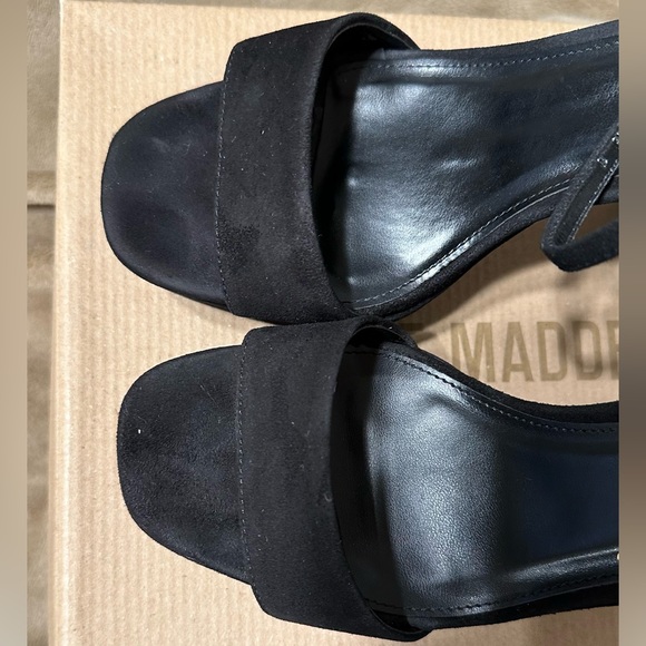 Steve Madden Lessa Black Suede - Picture 9 of 9